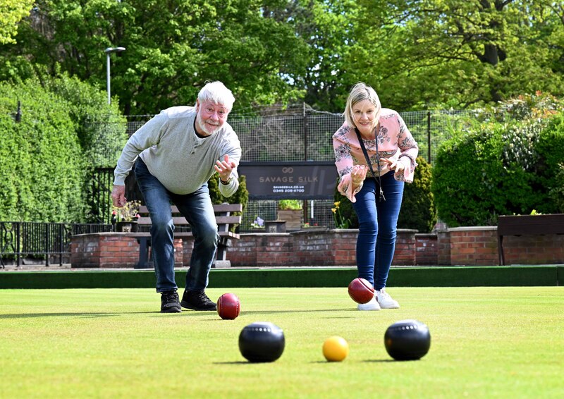Thornaby Bowls Club Secretary Brian Lewis (left) and Emma Huscroft (right), Head of the Private Client Team at Savage Silk