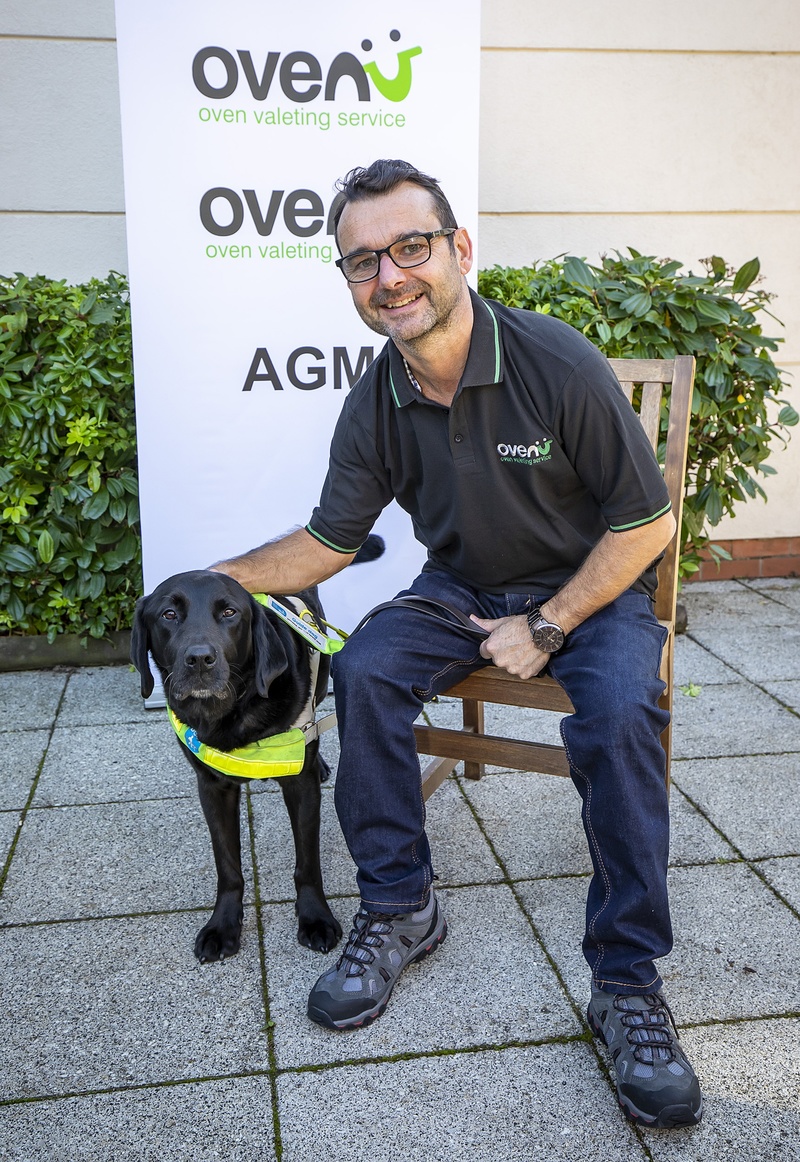 Dave Manning of Ovenu Bristol East with guide dog Yoko