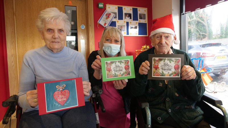 Residents Jean and Fred with Activities Co-ordinator Nikki Foggin (middle)