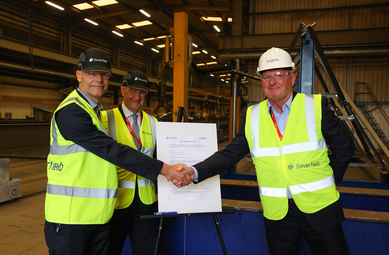 Left to right: Alex Harper, Severfield operations director, Kevin Hollinrake MP and Paul Donovan, Arqiva director