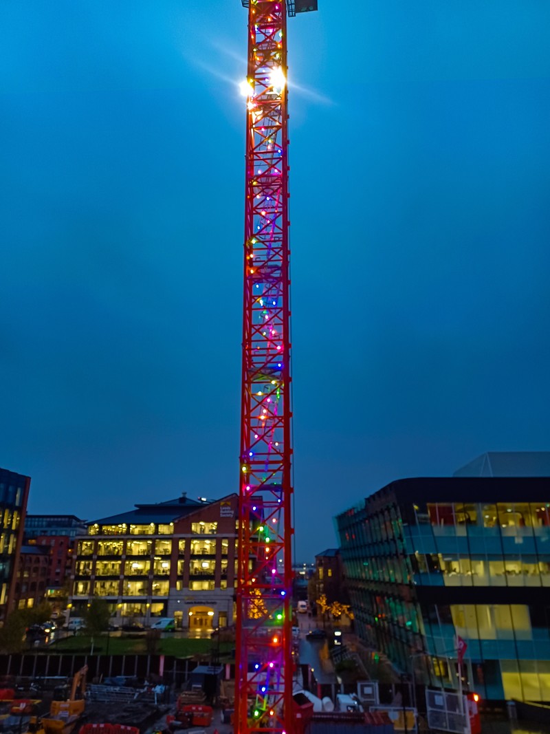 GMI lights up the Leeds skyline for Christmas in aid of Yorkshire children’s hospice